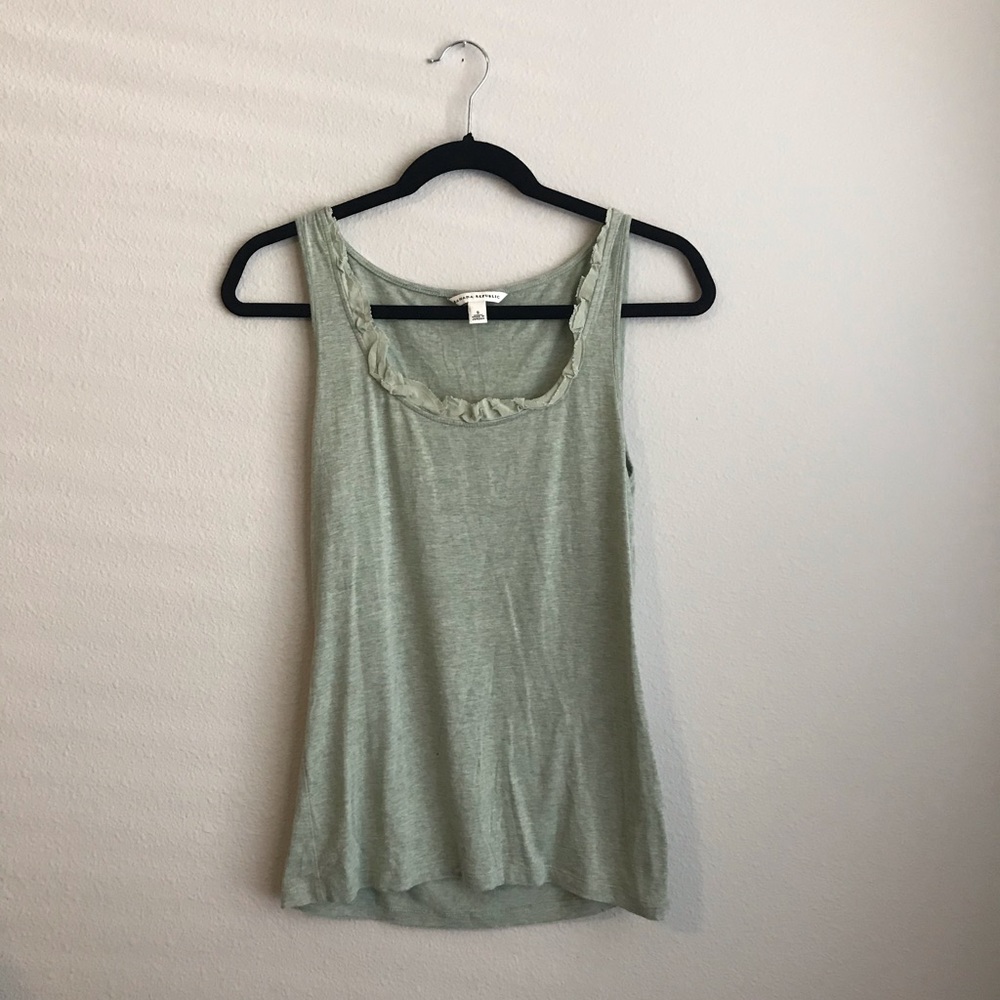 ⭐️FINAL SALE⭐️ Banana Republic Green Tank Shirt